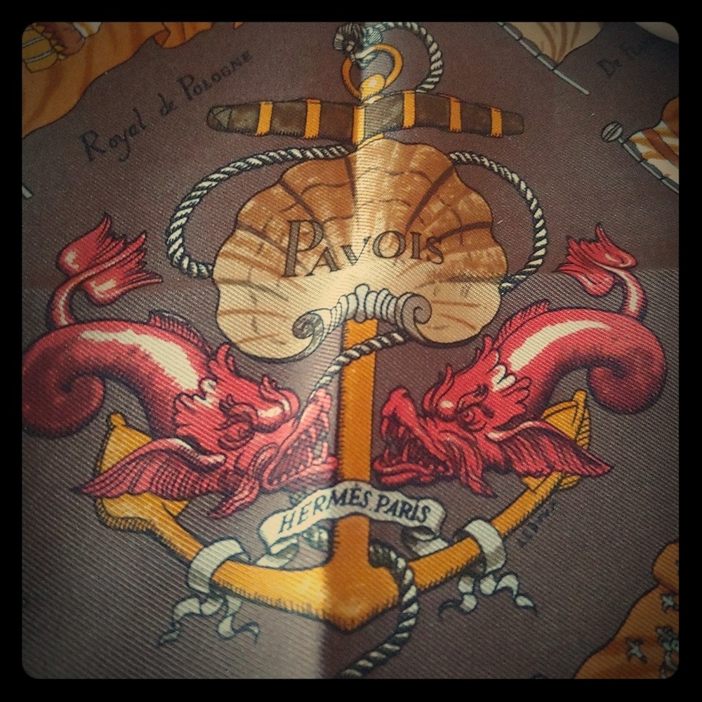Hermes "Pavois" scarf